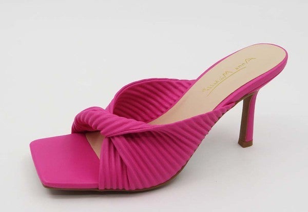 The Twisted Heels-2 Colors