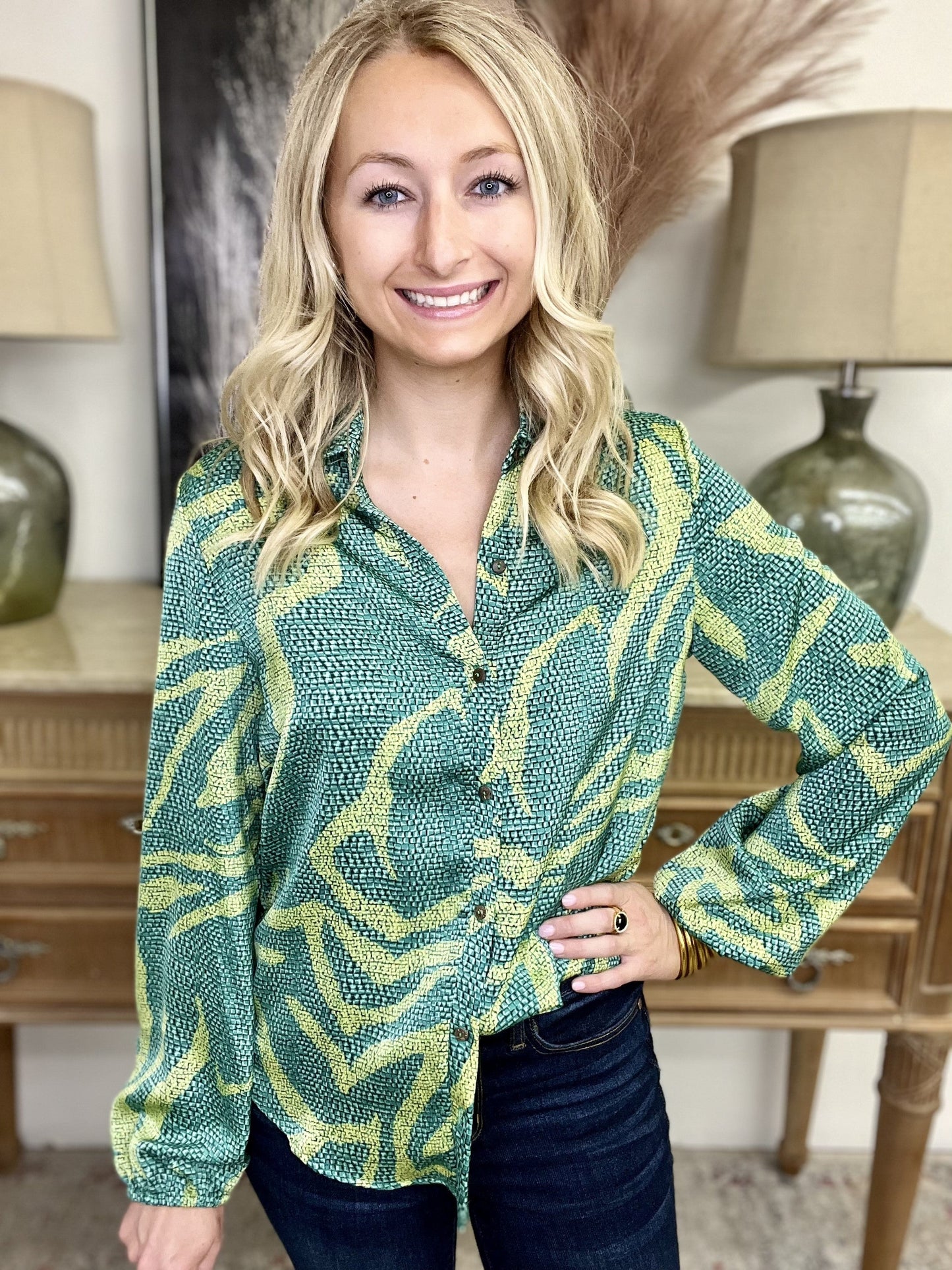 The Bucketlist Blouse in Green