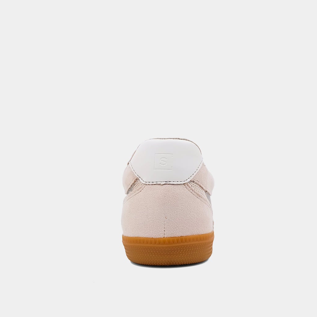 The Beige Sasha Sneaks