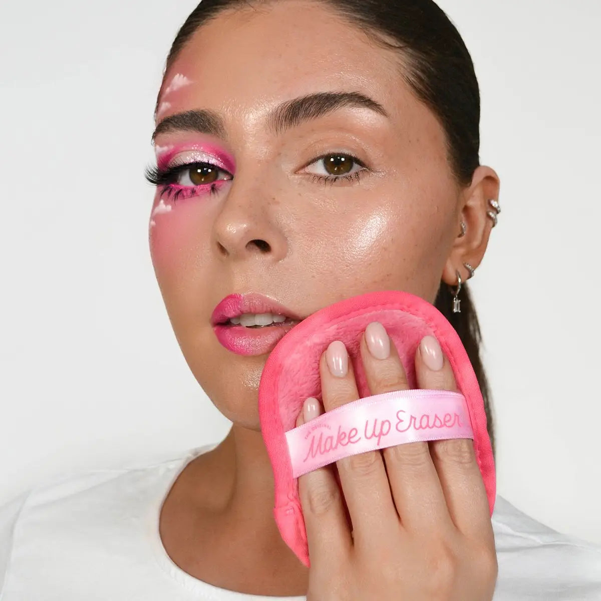 The Daily Pink Make-up Eraser