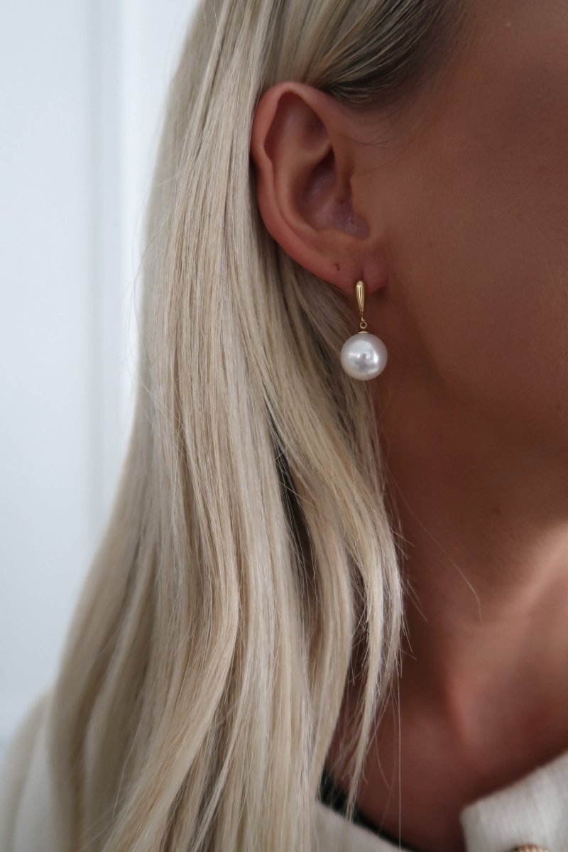 MOLLY EARRINGS