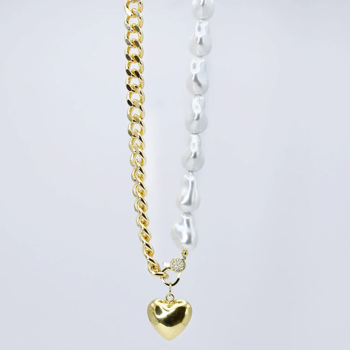 The Majestic Heart Pearl Necklace