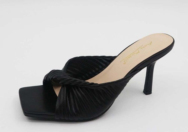 The Twisted Heels-2 Colors