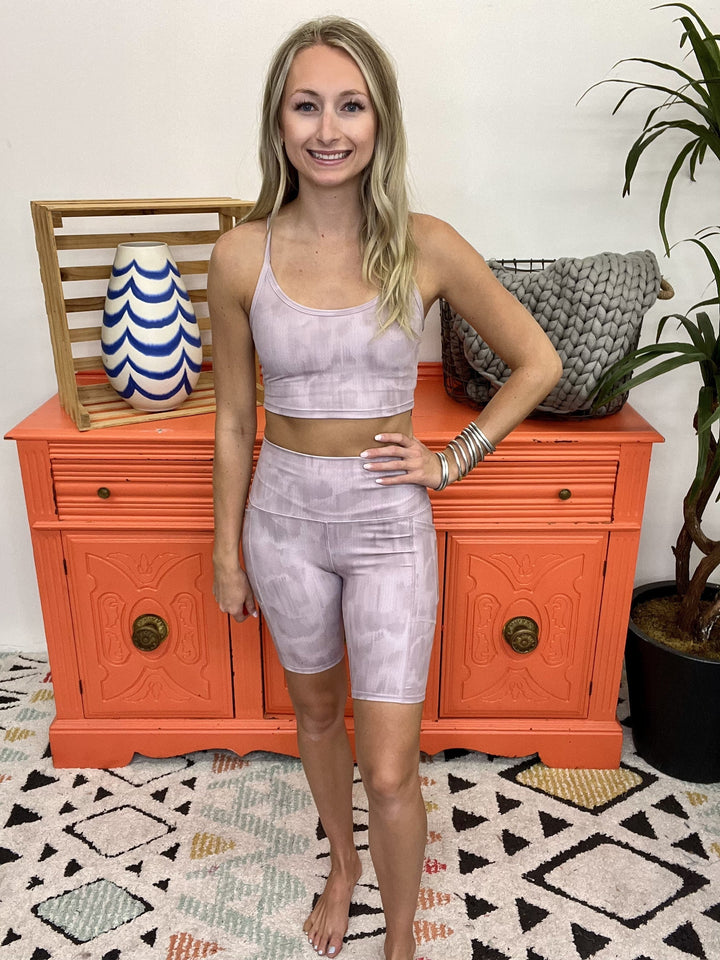 Faded Leo Set in 2 Colors