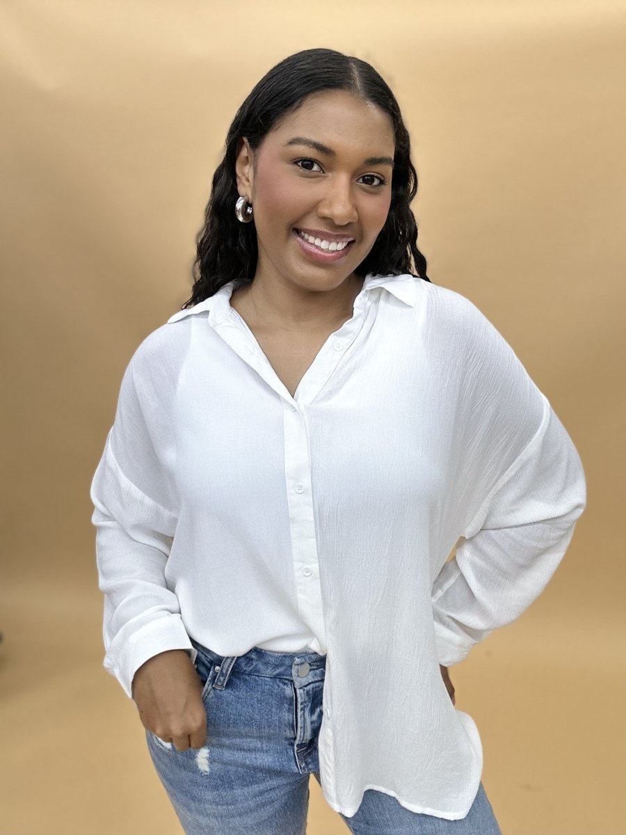 The Rally Button Top in 3 Colors/AS