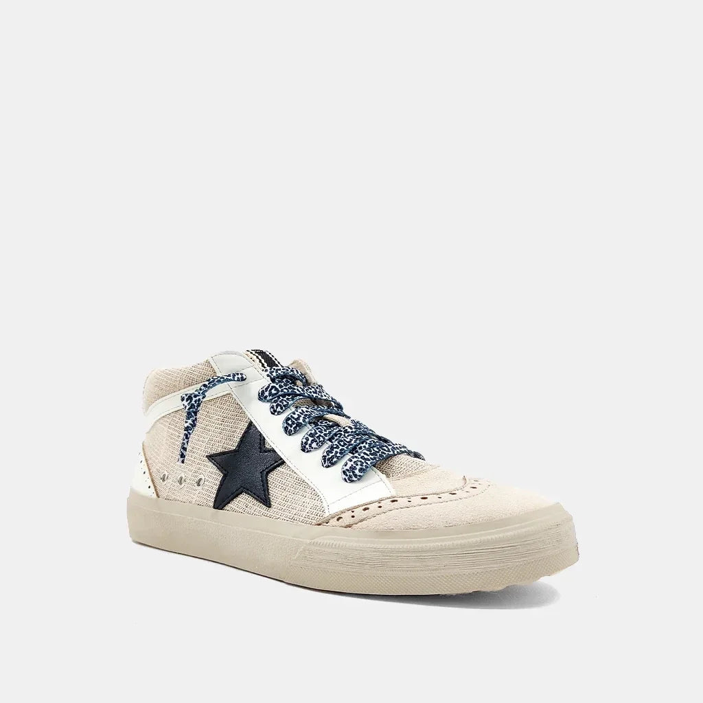 The Beige Canvas Paulina Sneaks