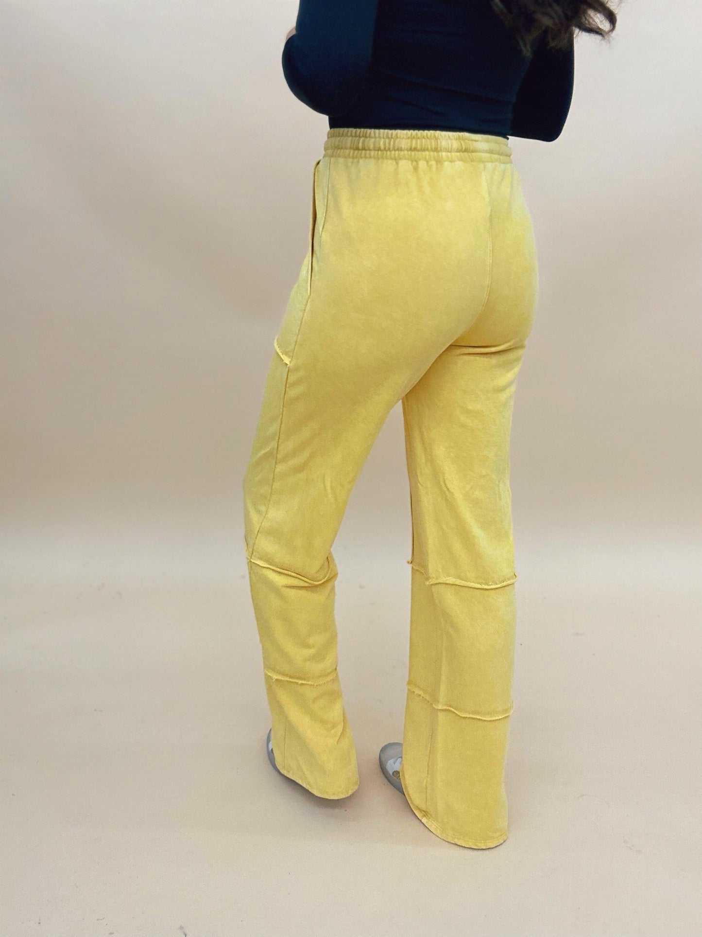 The Seams Pants in Mustard