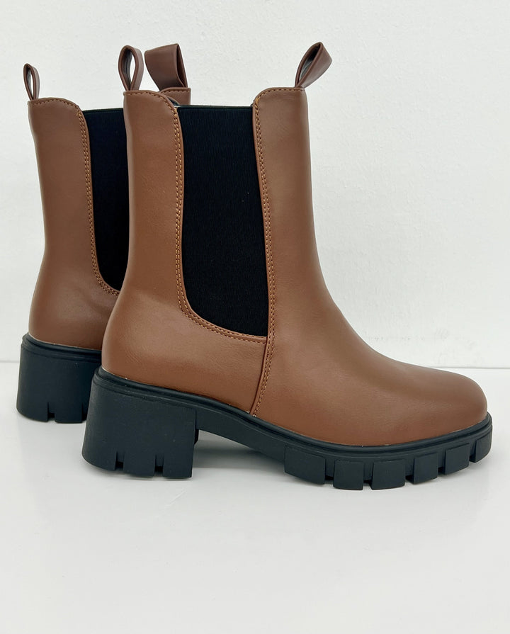 Get it Girl Boots in Dark Rust
