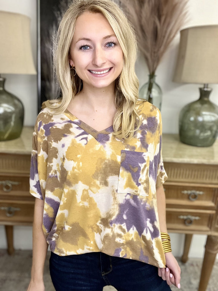 The LSU Fan V Pocket Top