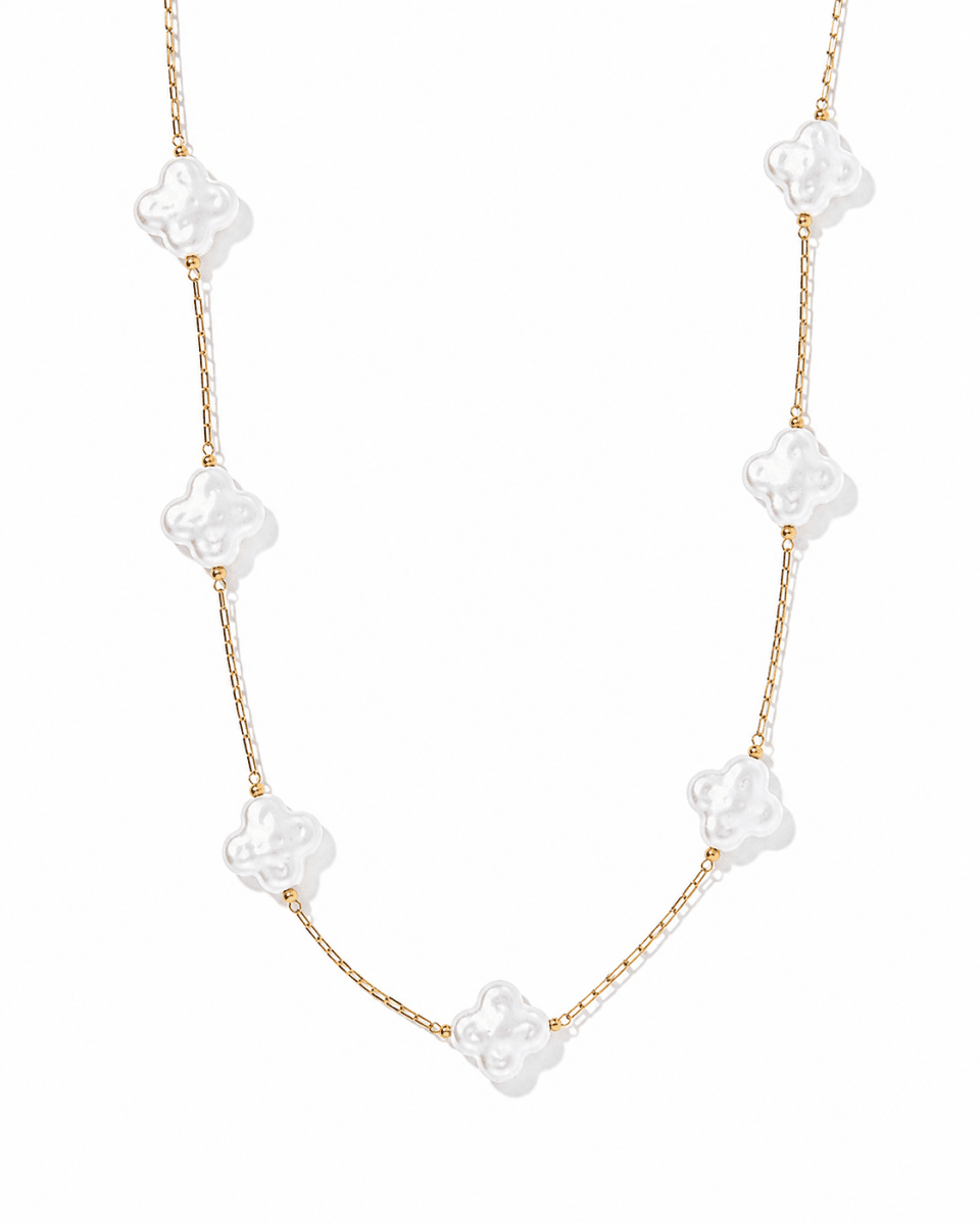 Necklace - Corrie Clover Pearl