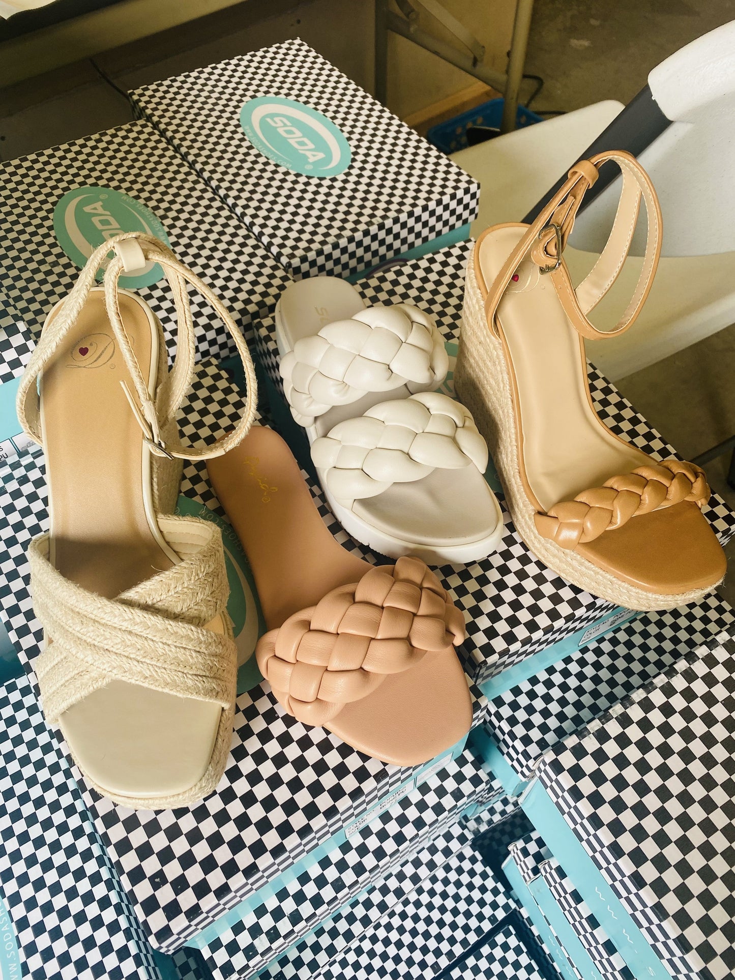 The Bragg Wedge
