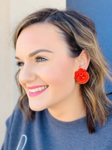 The Emily Studs in 2 Colors