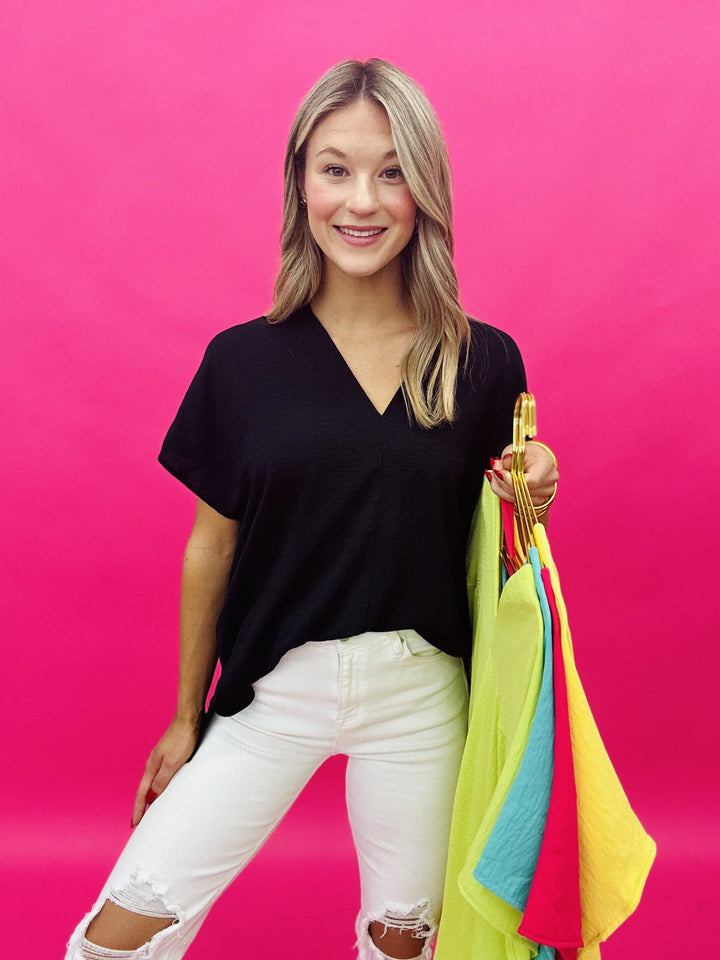 The Solid Airflo V Top - LOTS, AS