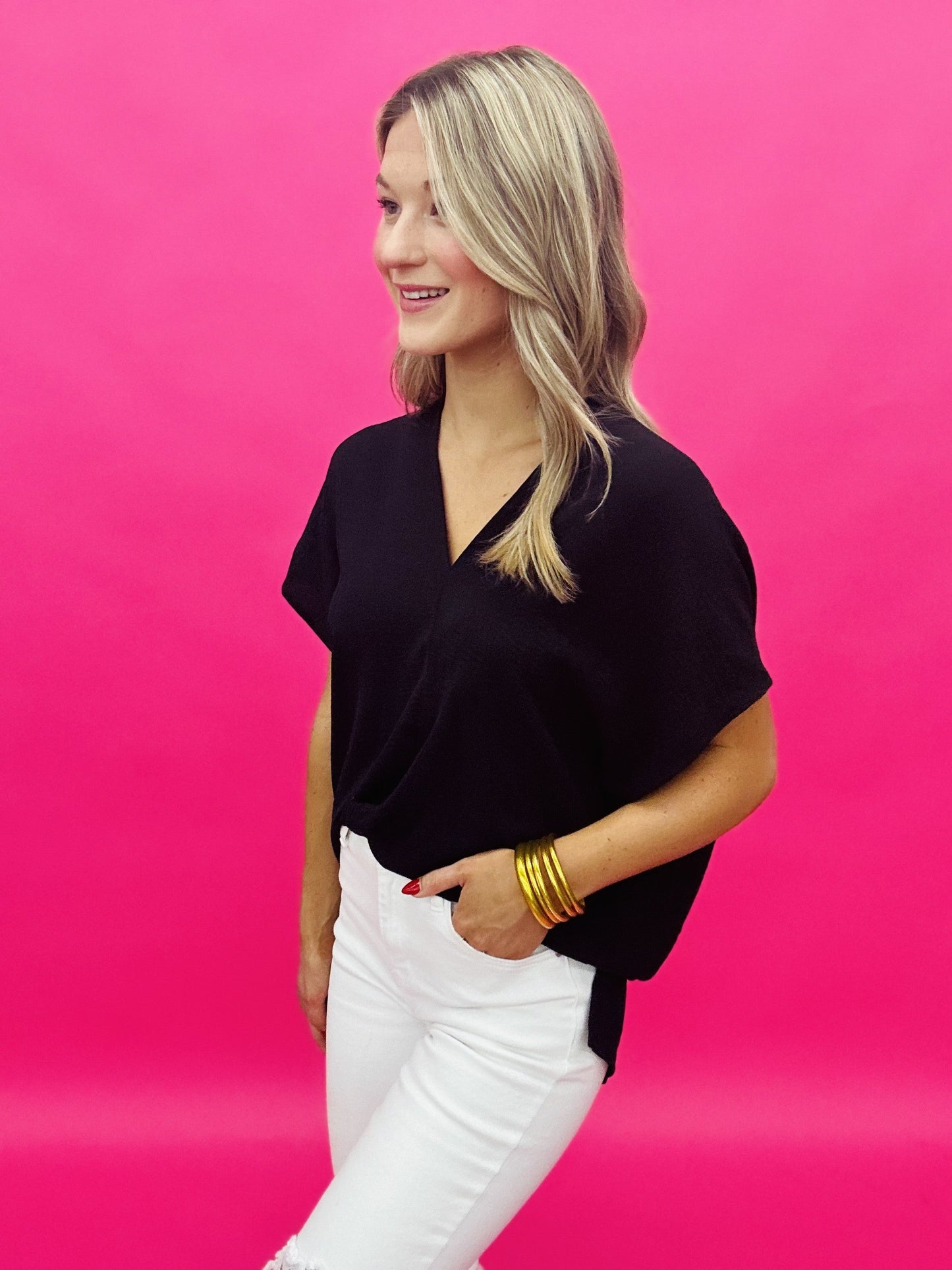 The Solid Airflo V Top - LOTS, AS