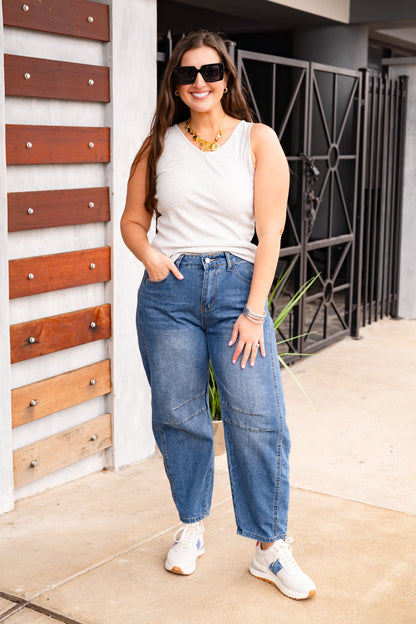 The Buckley Barrel Jeans in Medium