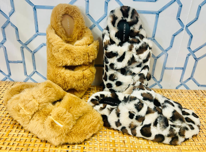 The Loving Slippers-2 Colors