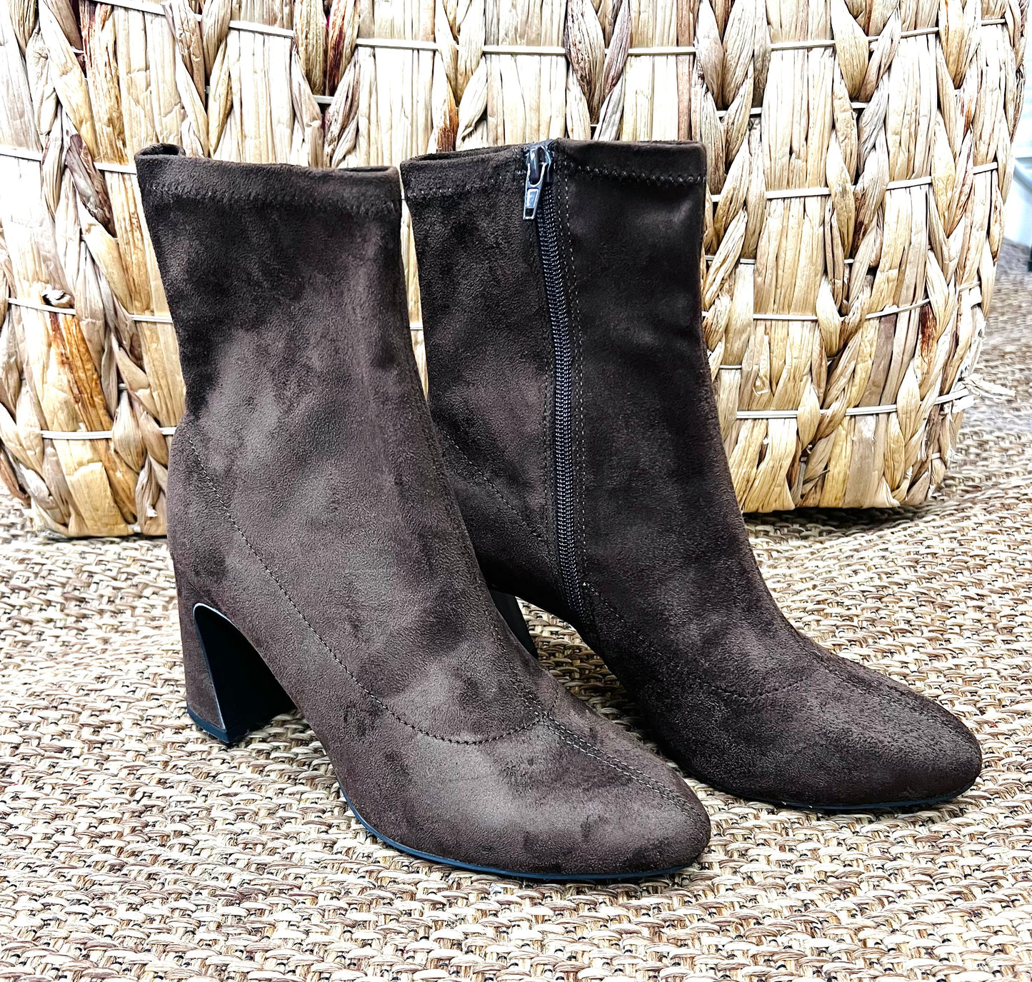The Thiva Boots - 3 Colors