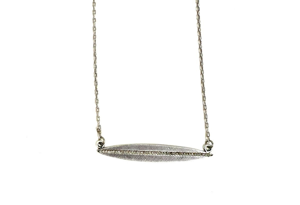 The Spear Necklace