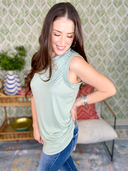 The Fiona Top in 3 Colors