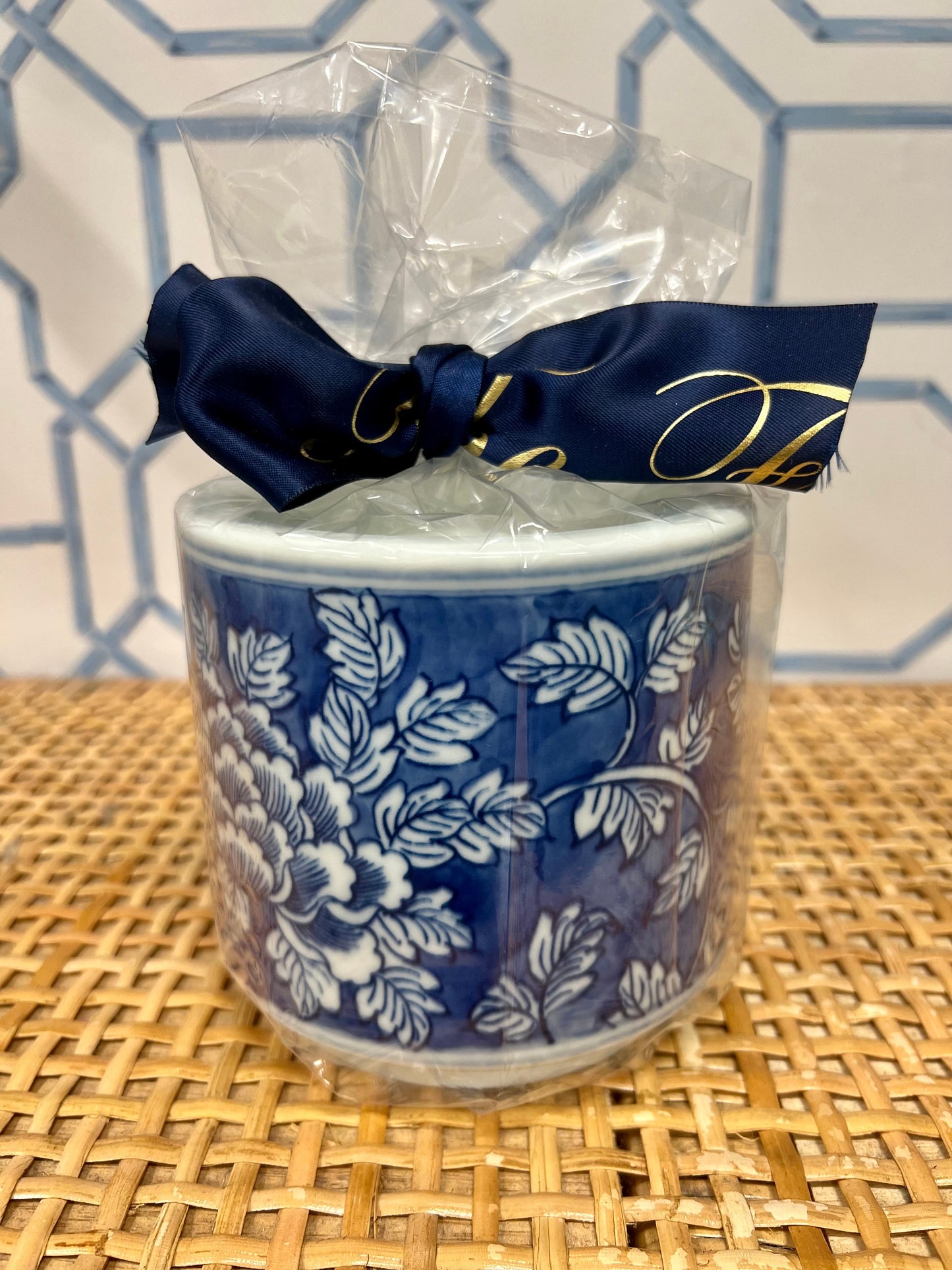 The  French Blue Floral Candle