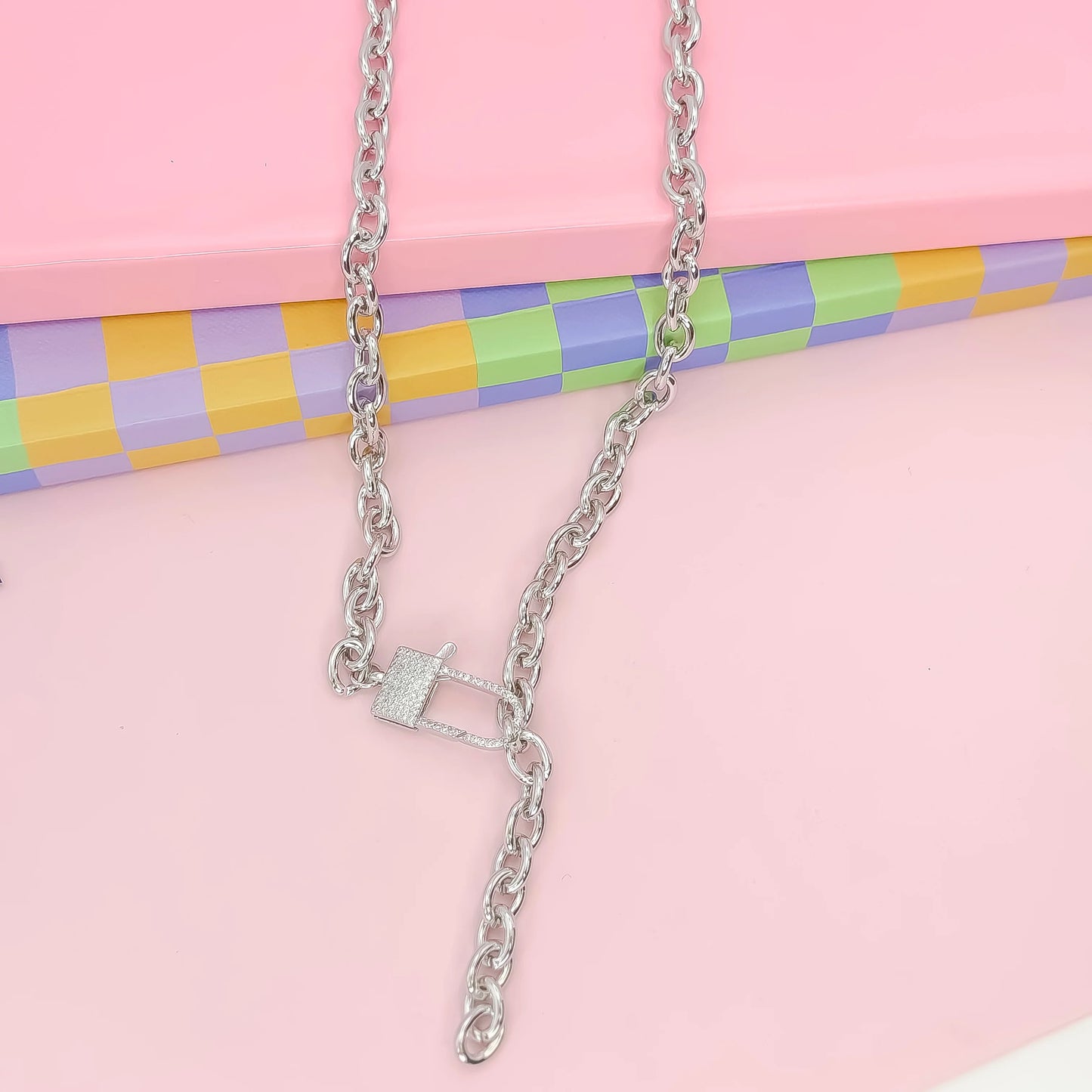 The STEAL Bold Moves Chain Necklace