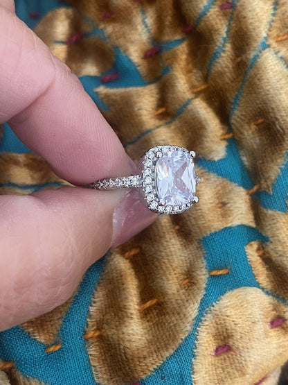 The Framed Cushion Upgrade Ring