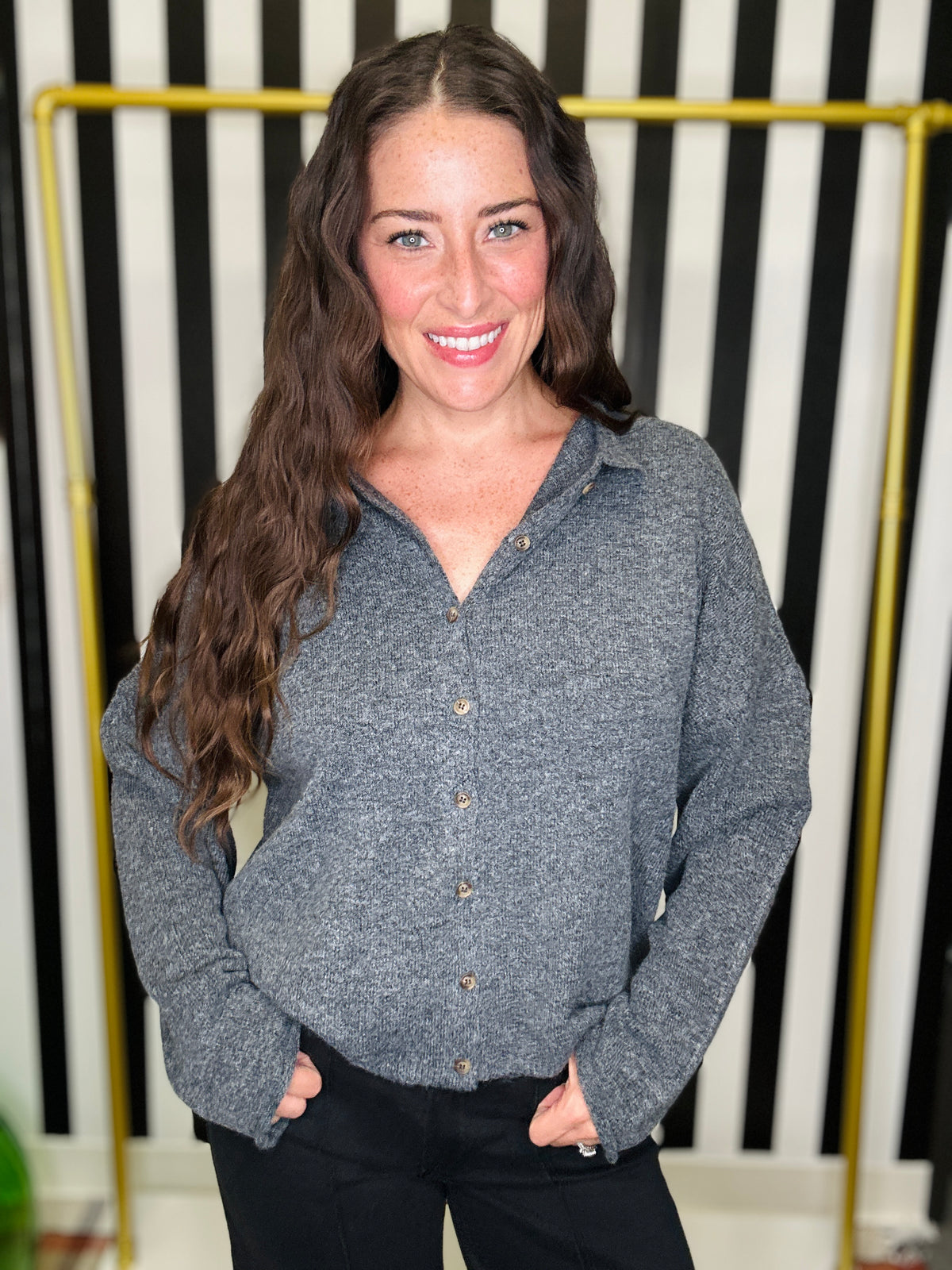 The Steal Collared Cardigan in 2 Colors