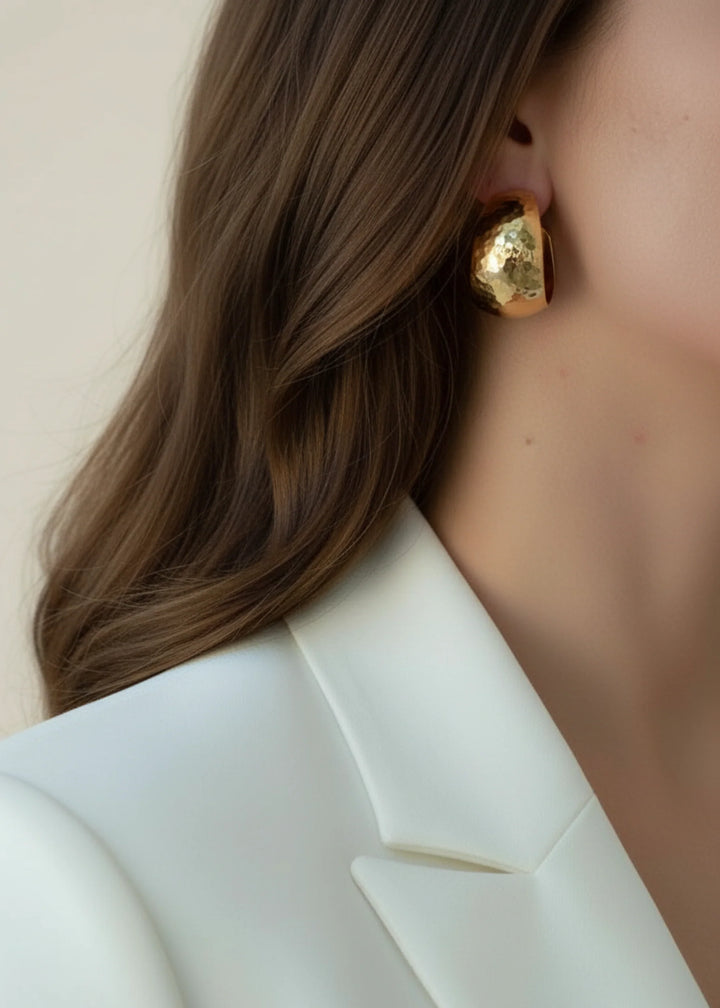 The Wide Hammered Hoops