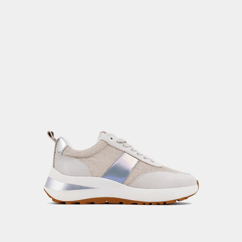 The Silver Serafina Sneaks
