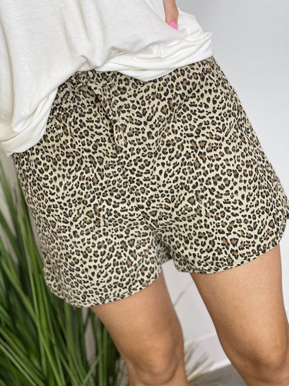 The Leo Babe Shorts-2 Colors