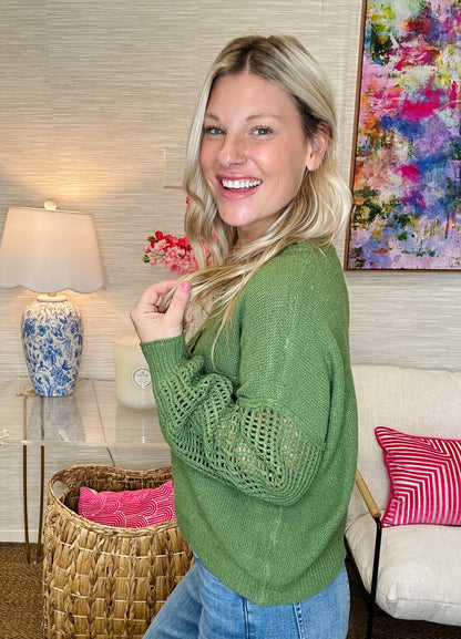 The Easy Sweater in 2 Colors