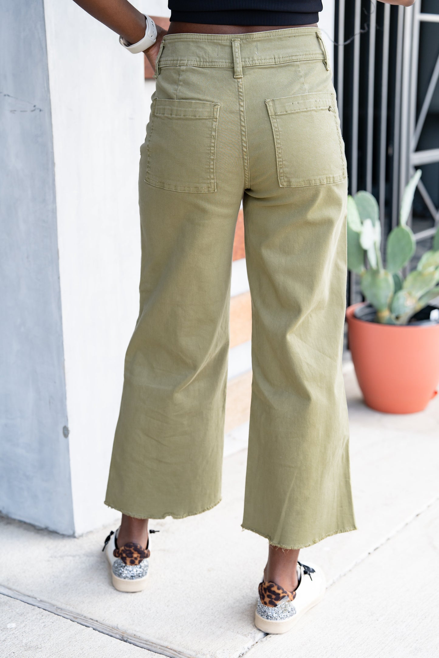 The Olive Carter Cropped Jeans-AS