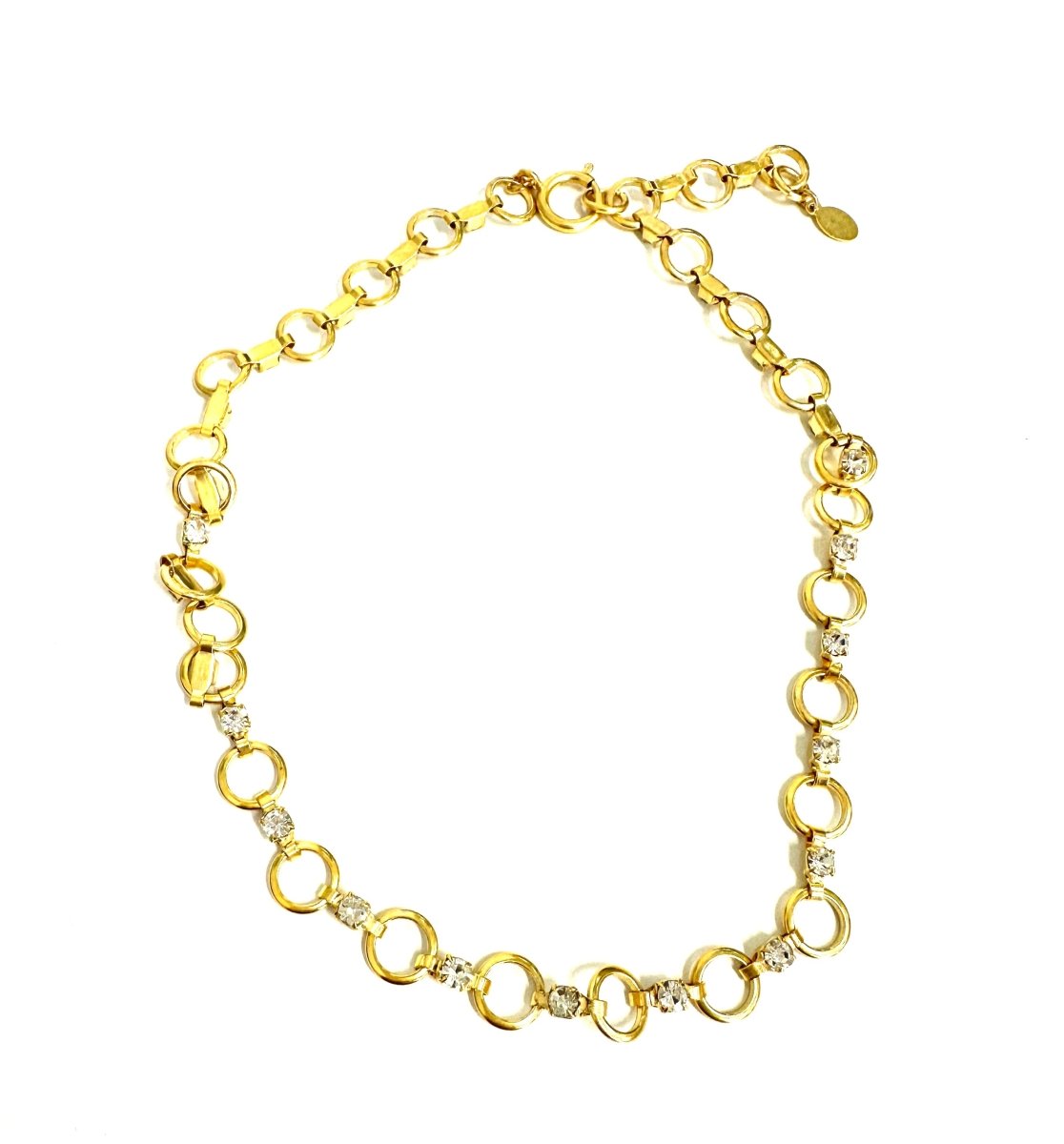 The Round Link and Diamond Necklace