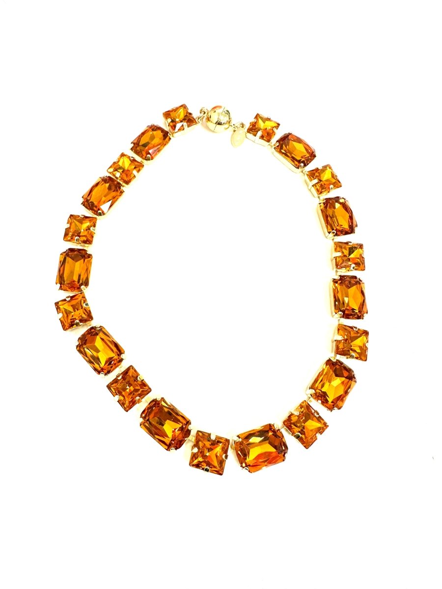 The Magic Queen Necklace