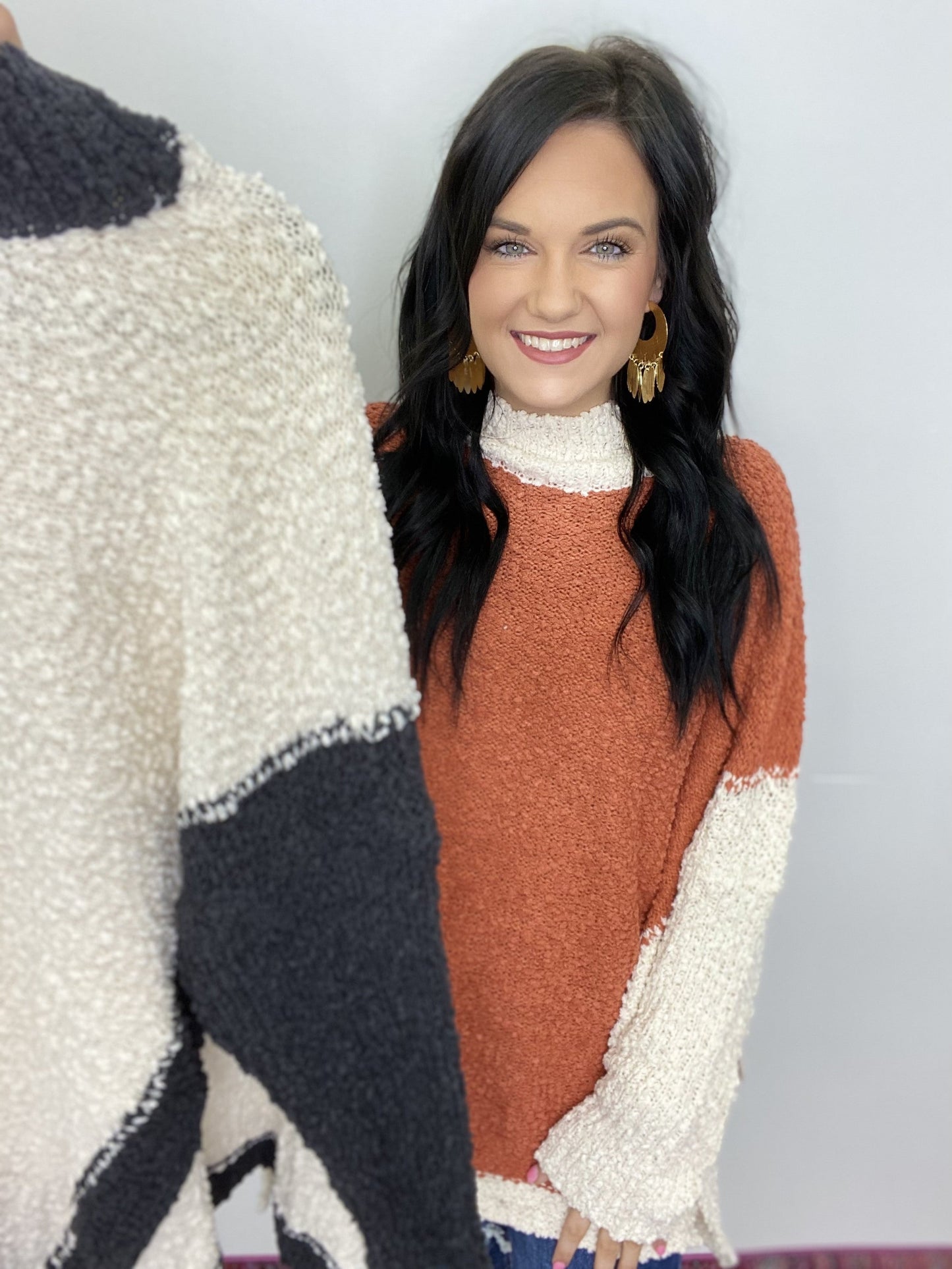 The Skye Sweater-2 Colors
