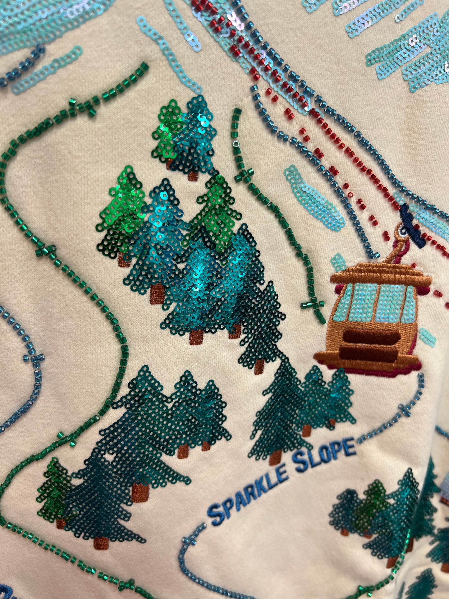 QOS Sparkle Slope Scenery Sweatshirt