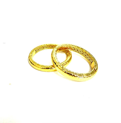 The Magic Amora Bangle