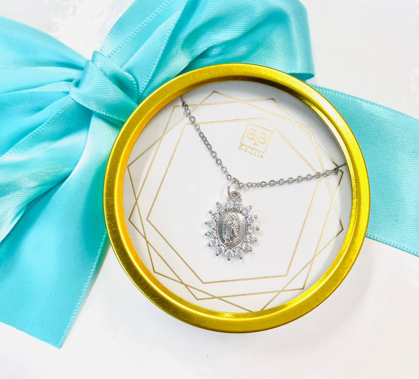 The Peaceful Necklace