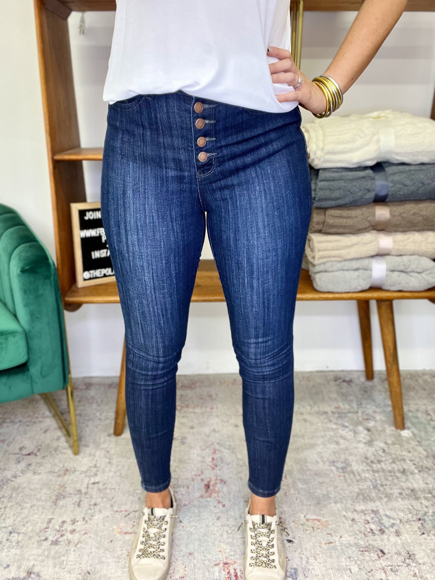 The Blythe Button Skinnies