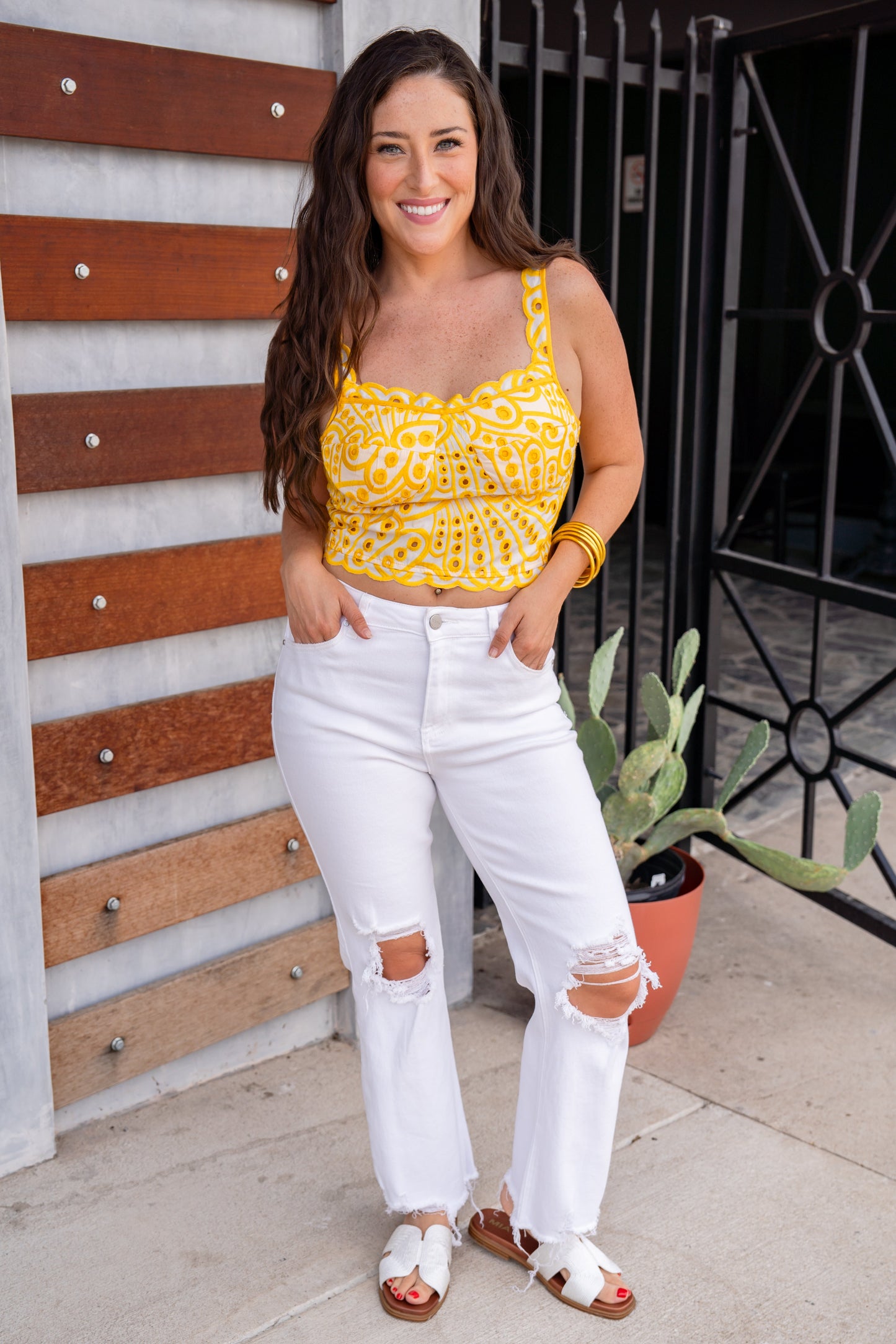 The Mona Top