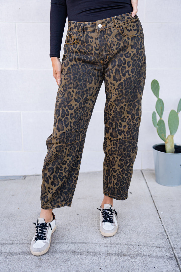 The Buckley Barrel Jeans in Leo