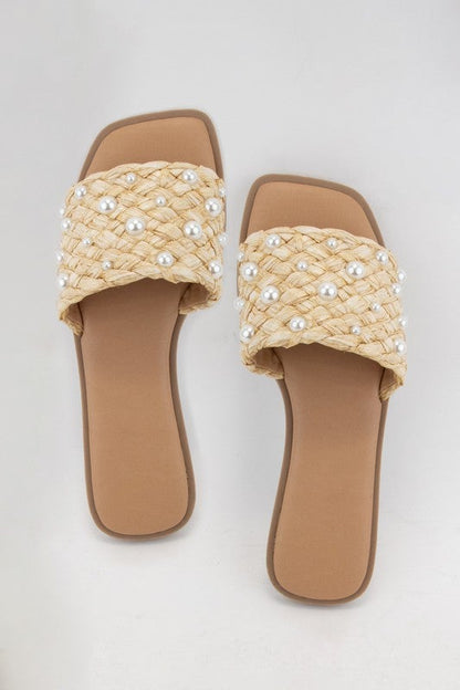 The Raffia Pearl Slides