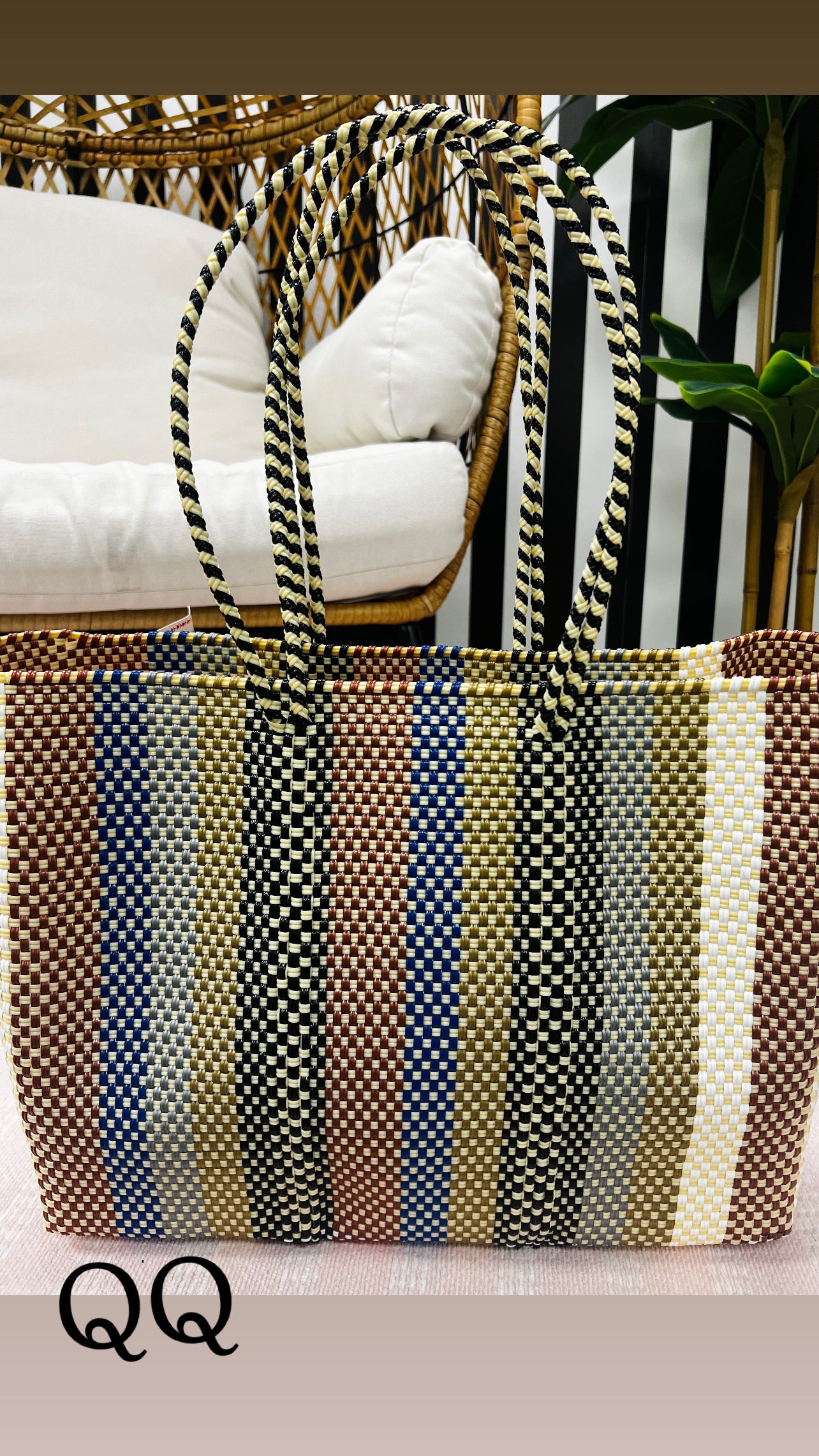 The XL Magic Tote- Lots