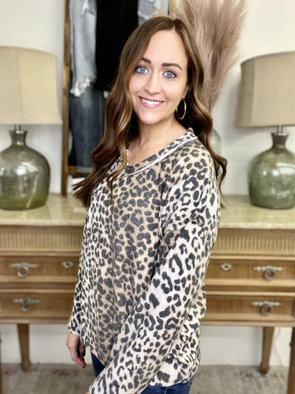 The Leo Brush Top-All Sizes