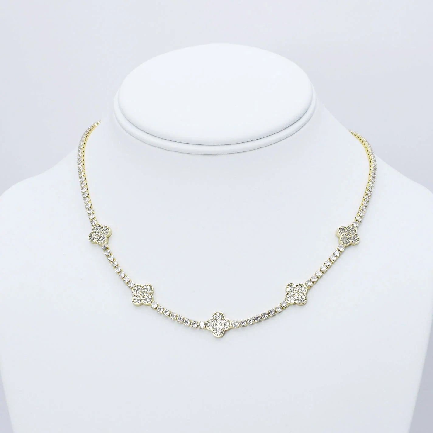 The STEAL Amelia Radiance Necklace
