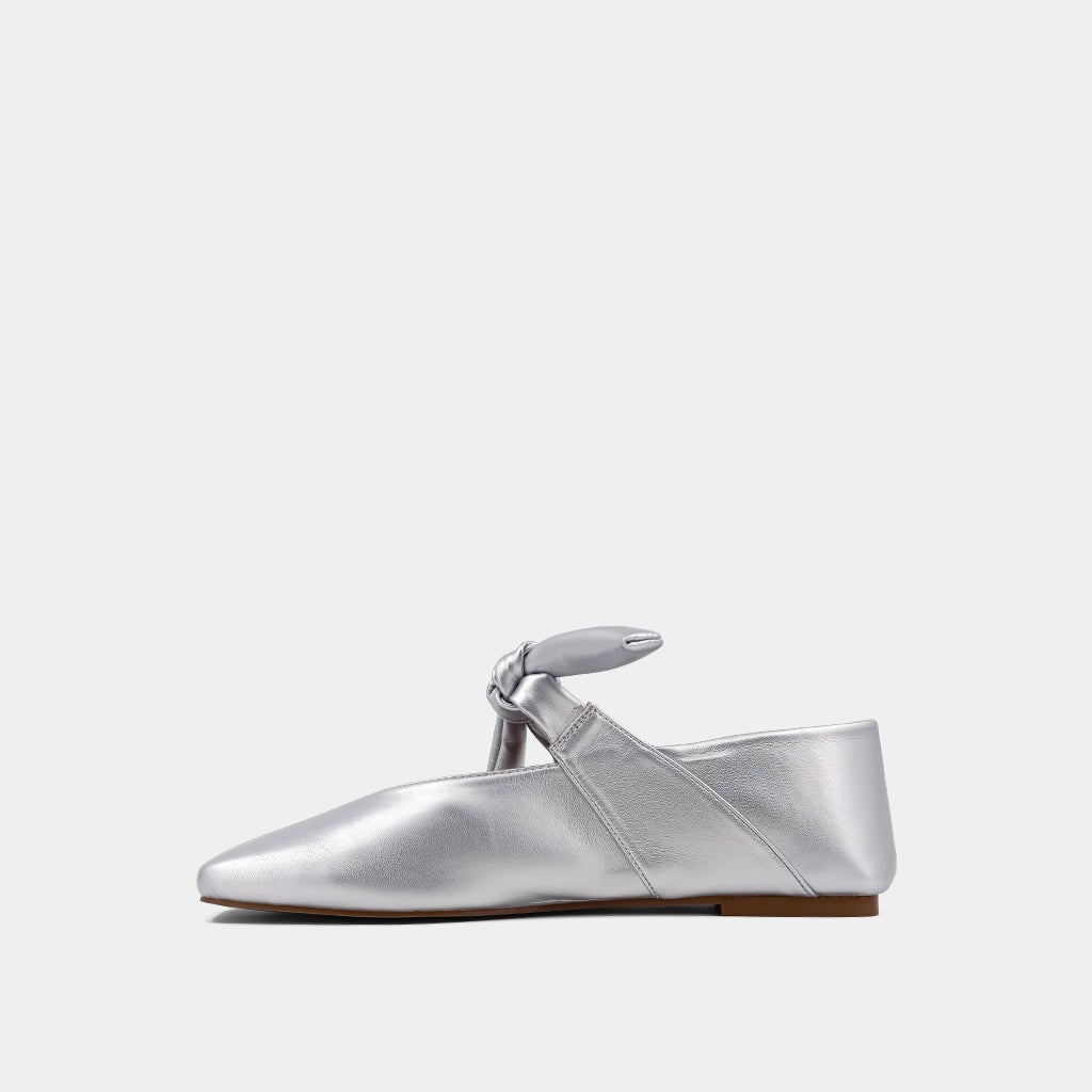 The Silver Antonella Flats