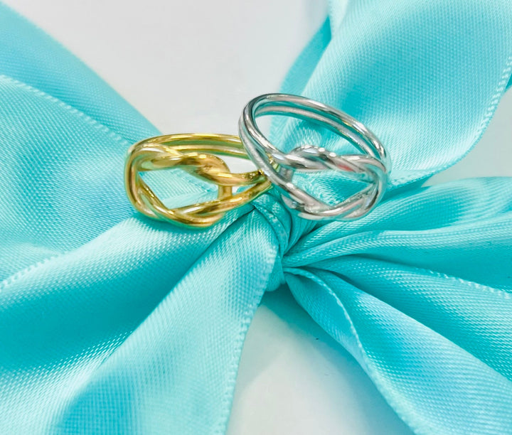 The Interwoven Ring