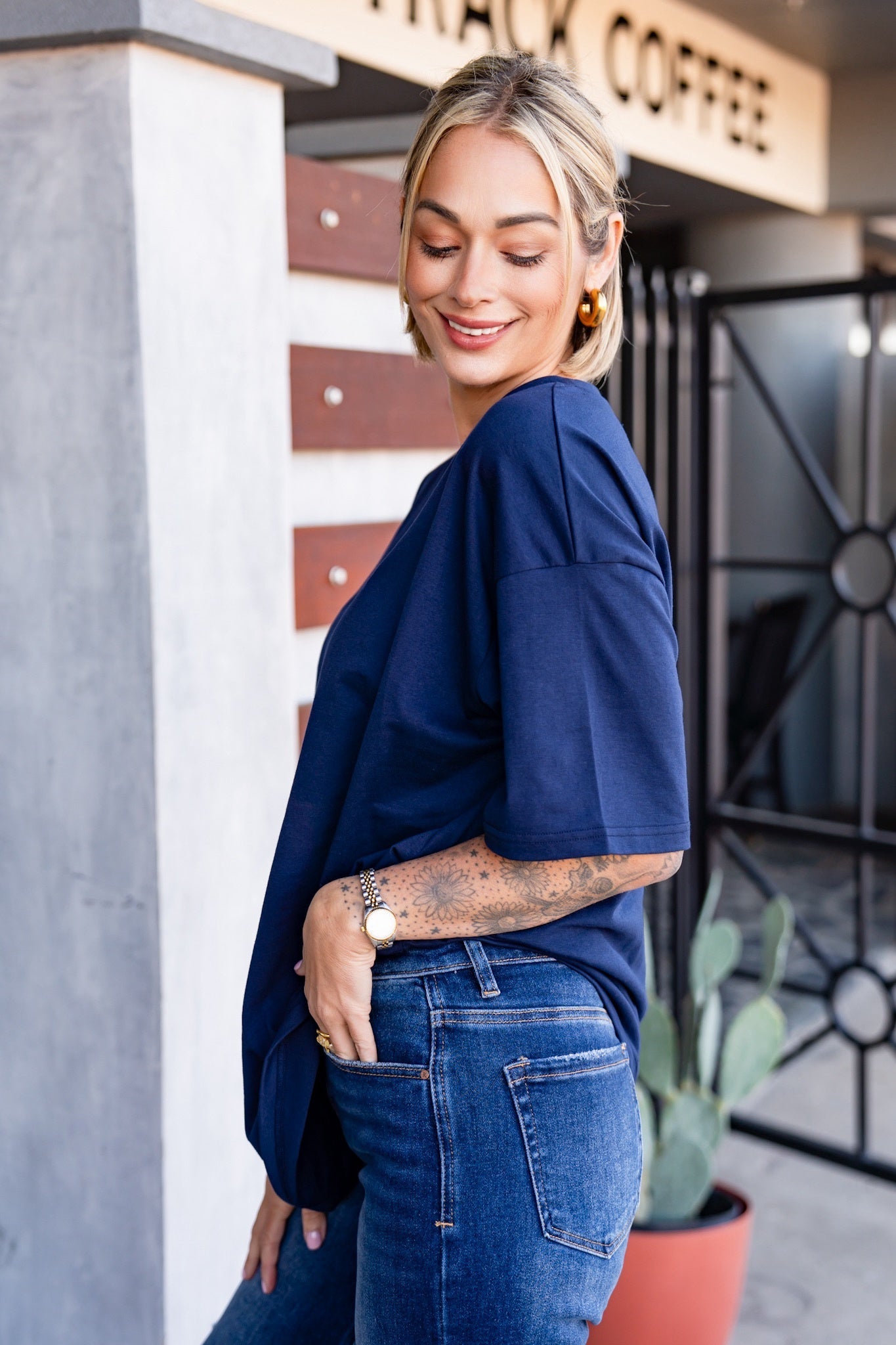 The Buckley Primo Tee-30 Colors-XL-3X