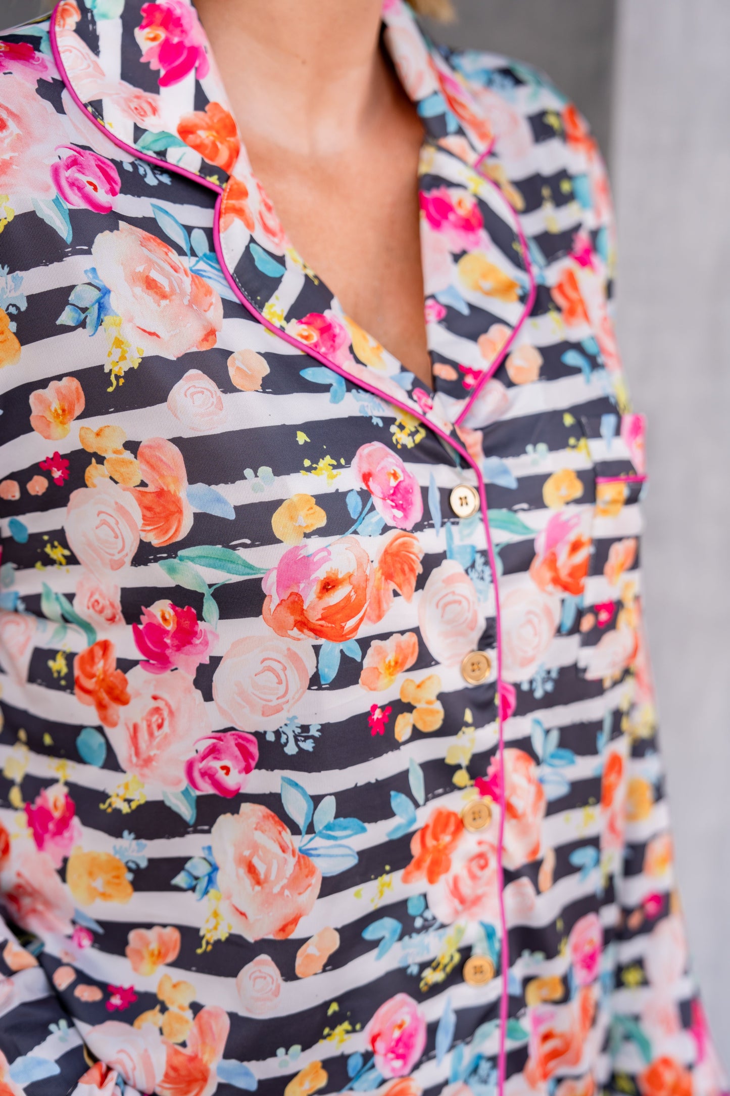 The Buckley Ashley Button Set in Wonderland