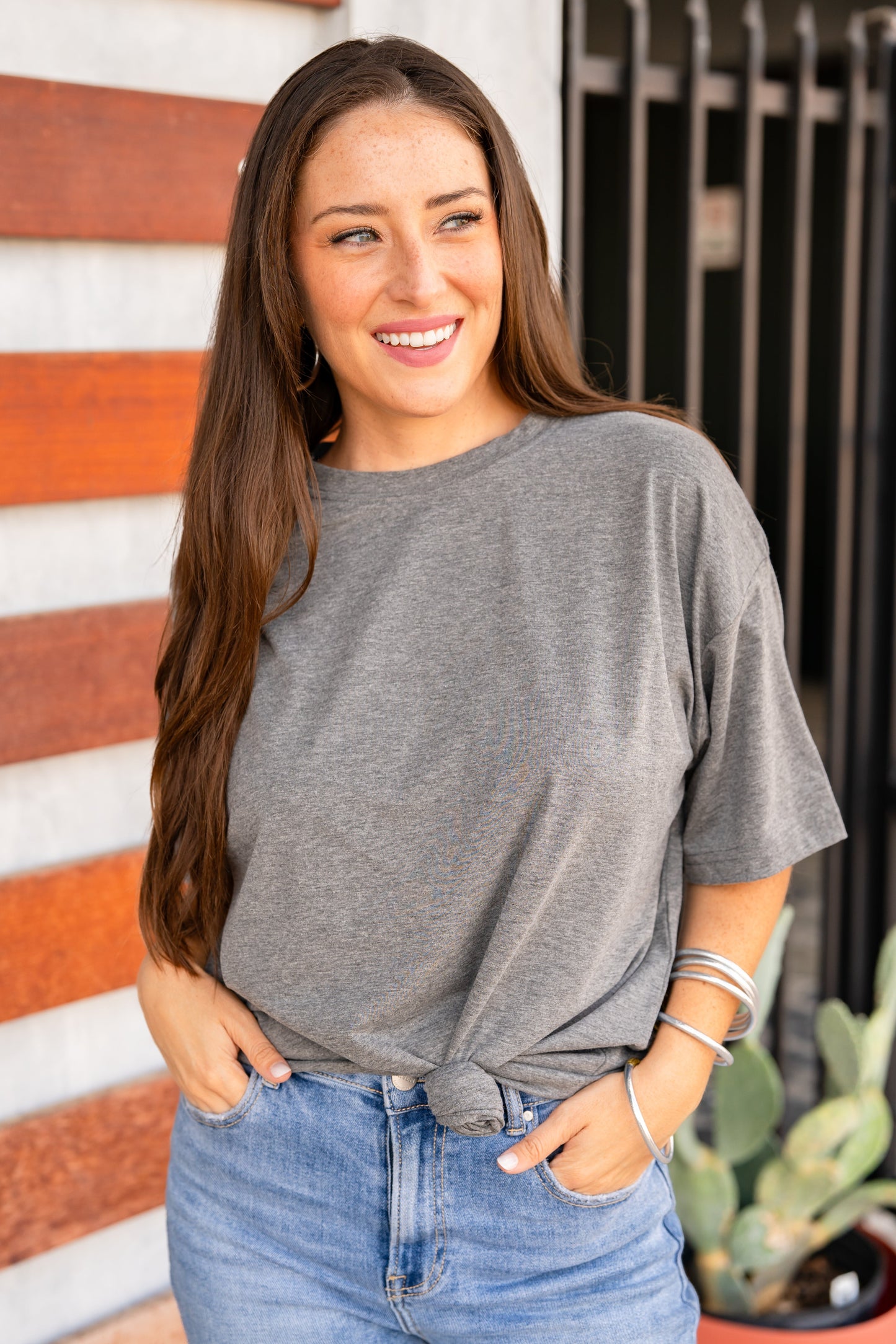 The Buckley Primo Tee-30 Colors-XL-3X